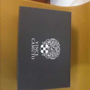 Vince Camuto Nude Pumps